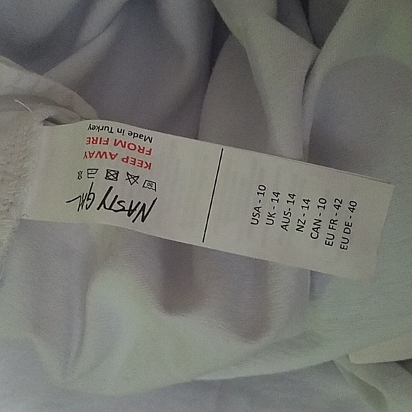 Nasty Gal White Denim Cargo Jeans W/elastic Cuff details Sz 10 - Picture 13 of 16